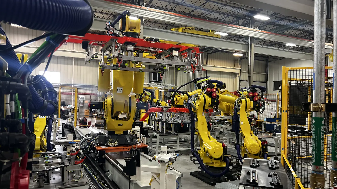 Robotic automation cell — multi-discipline coordination